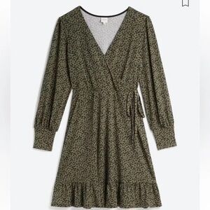 Kaileigh Brand - New, never worn green long sleeve dress